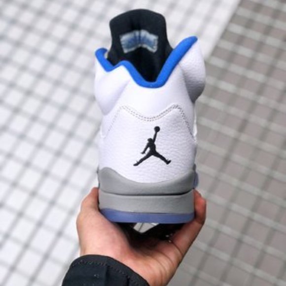 Nike Air Jordan 5 \